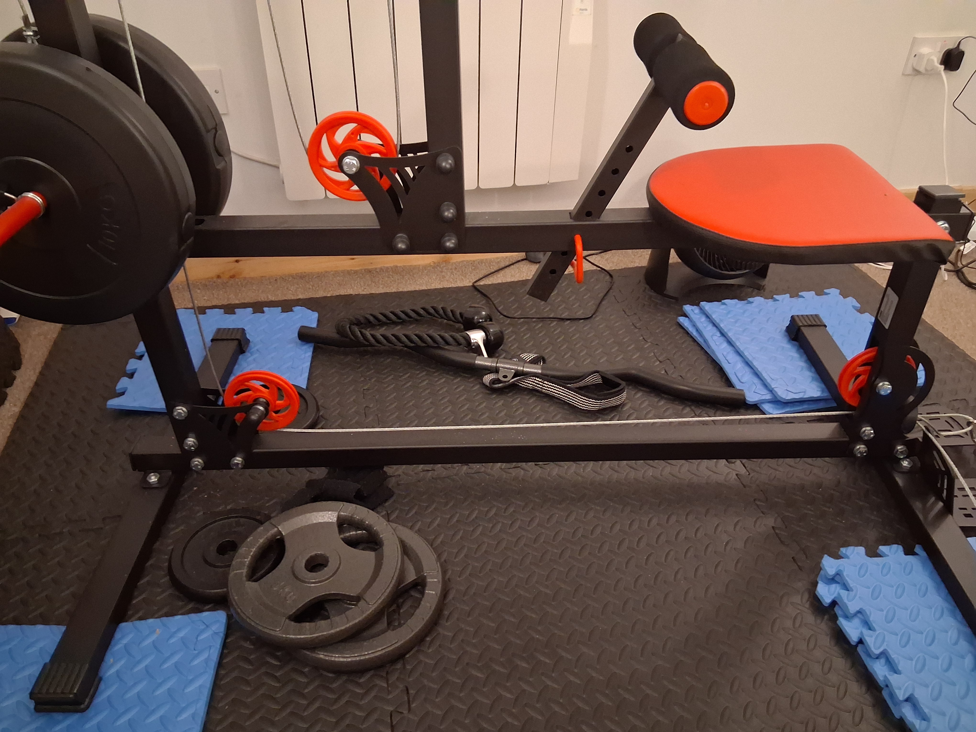 Used K-sport freestanding lat pulldown and low row machine for home gym Plate Loaded Machine — photo 3