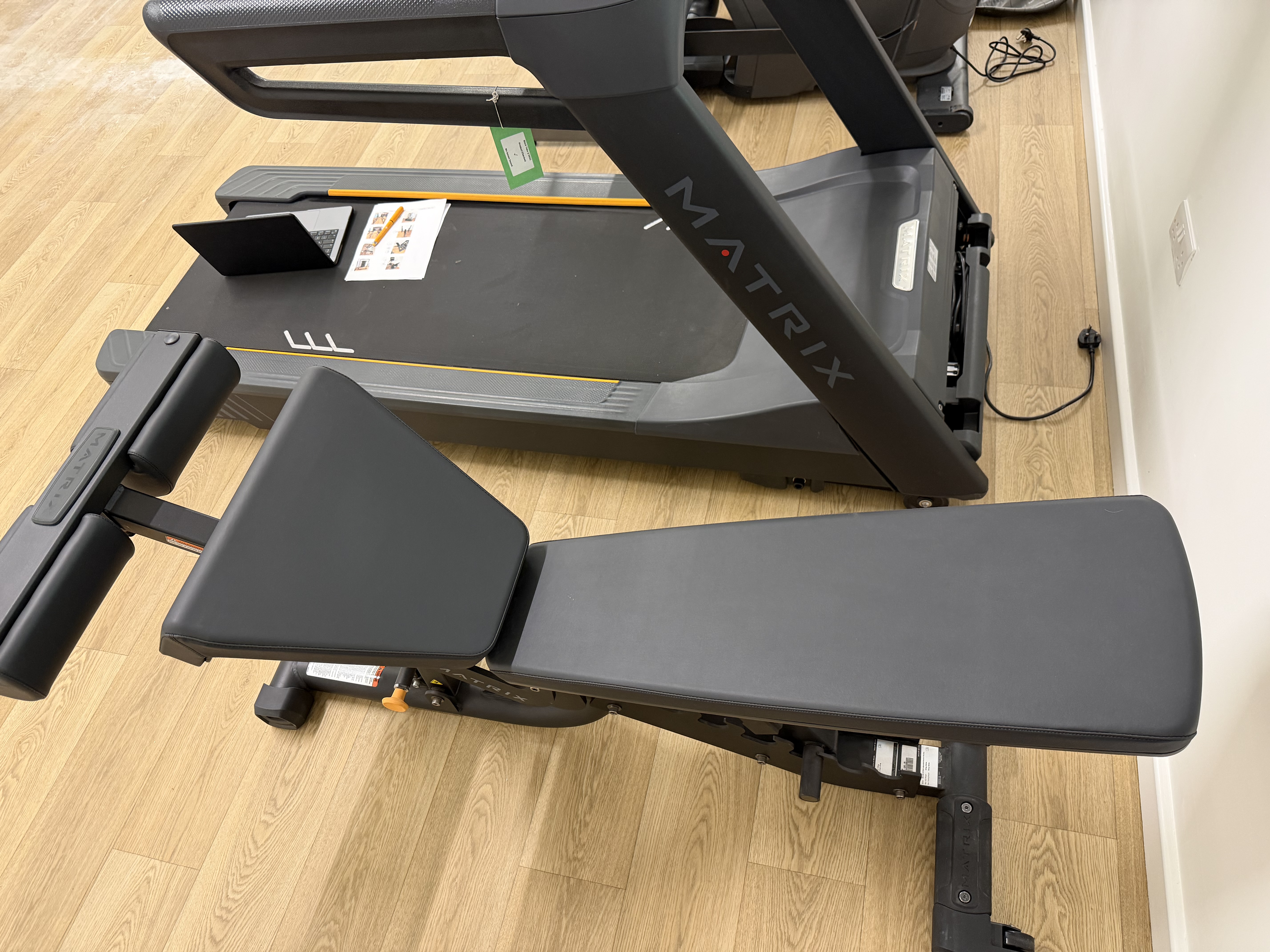 Used Matrix Fitness MG-A86-05 Bench — photo 3
