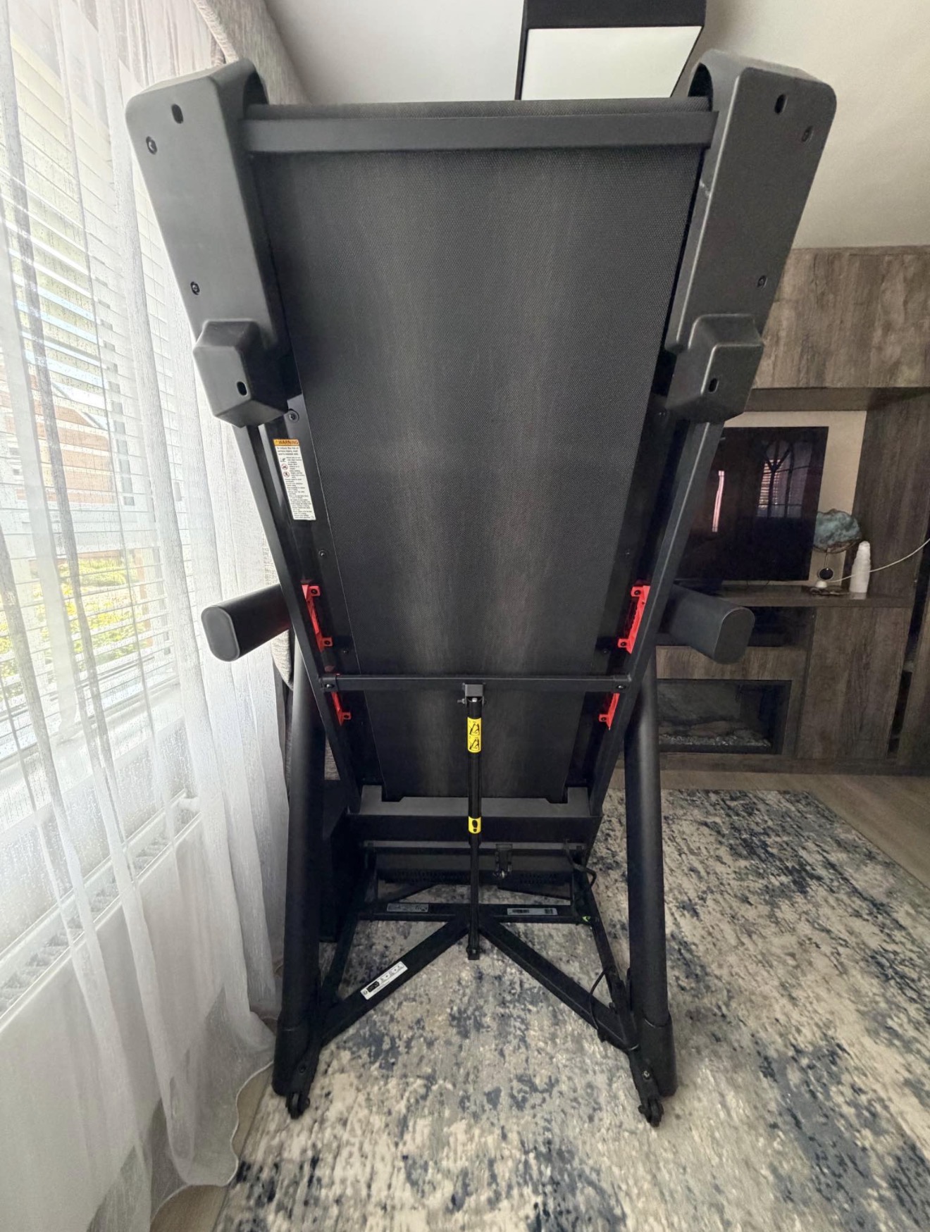 Used ProForm Preform Carbon Pro 9000 Treadmill — photo 5