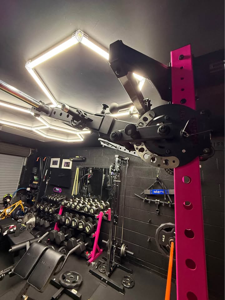 Used Primal strength power rack and Jammer arms Squat Rack — photo 5
