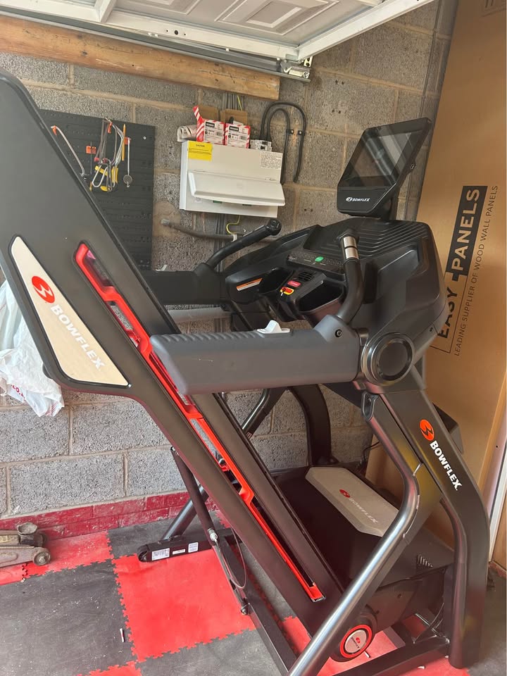 Used Bowflex BFX25 treadmill — photo 4