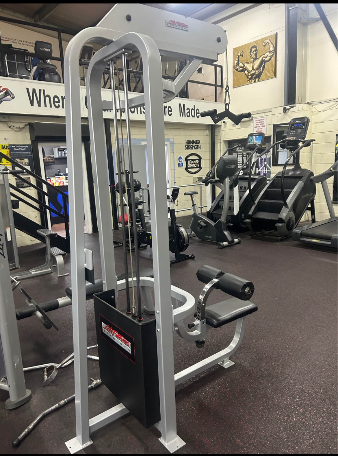 Used Life fitness pro 1 lat pulldown Pin Loaded Machine — photo 2