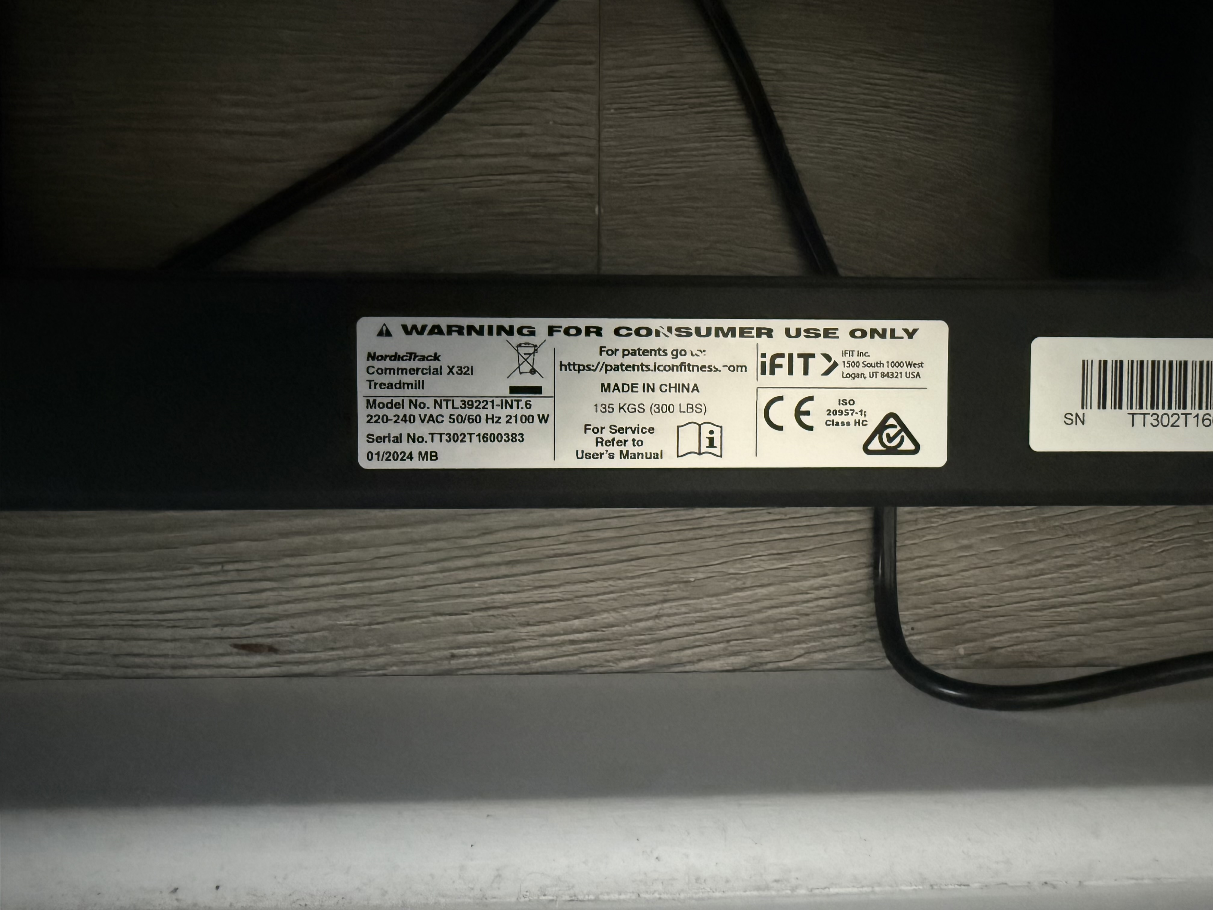 Used NordicTrack Commercial x32i Treadmill — photo 5