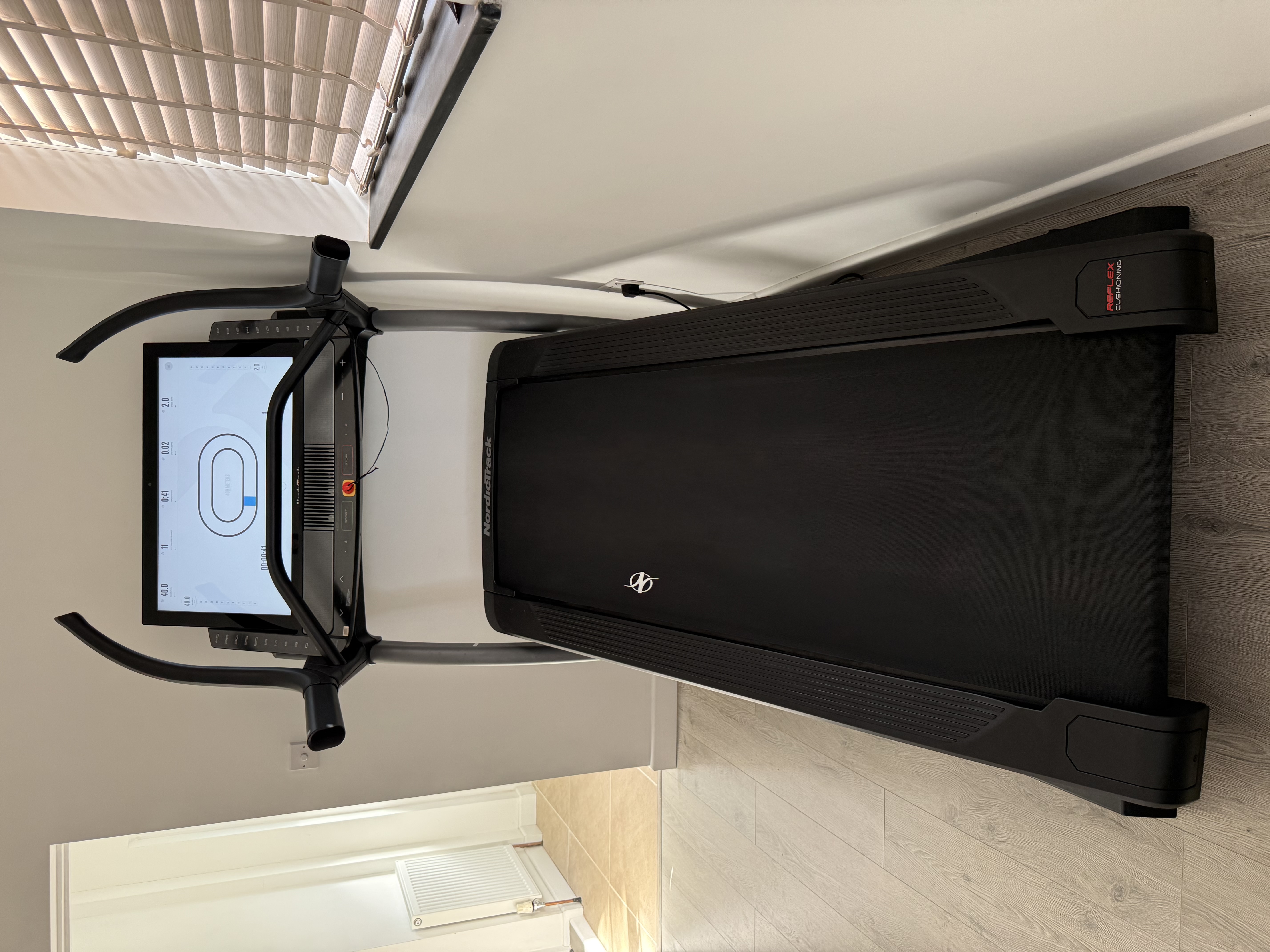 Used NordicTrack Commercial x32i Treadmill — photo 7