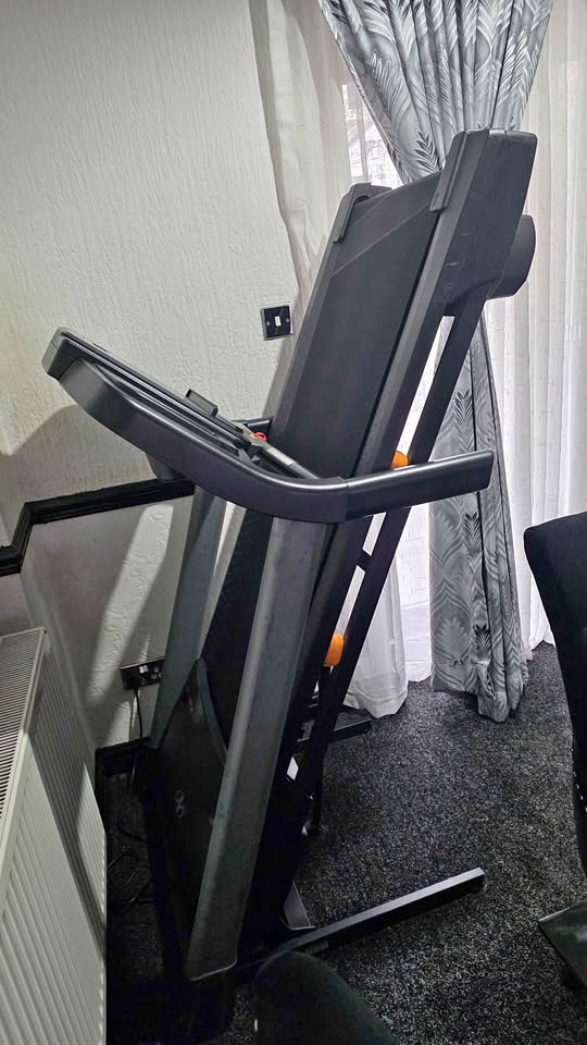 Used NordicTrack Treadmill — photo 3