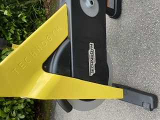 Used Technogym Elite exercise bike with fully equipped LCD screen Spin Bikes — photo 3