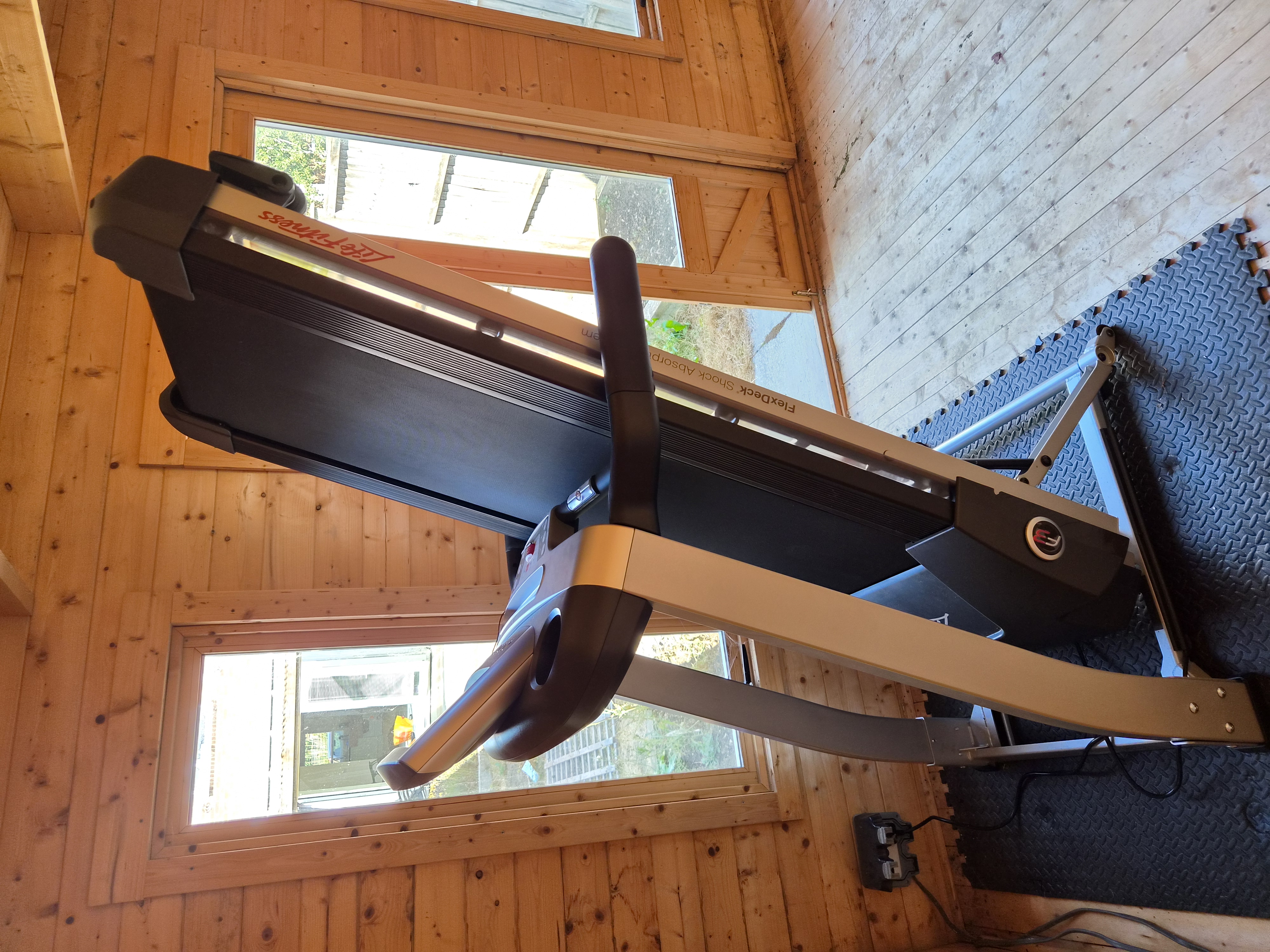 Used Life Fitness F3 Treadmill — photo 5