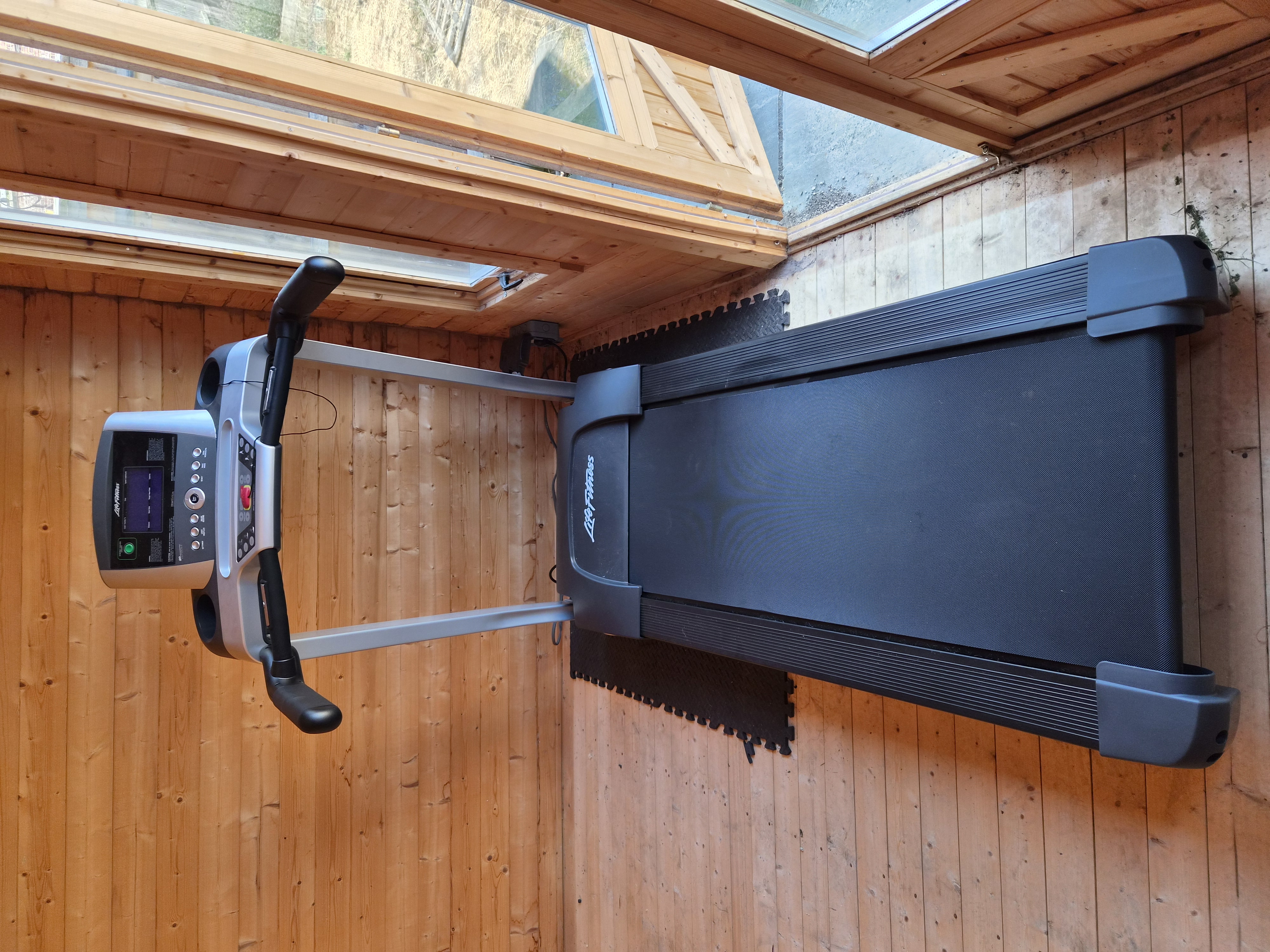 Used Life Fitness F3 Treadmill — photo 2
